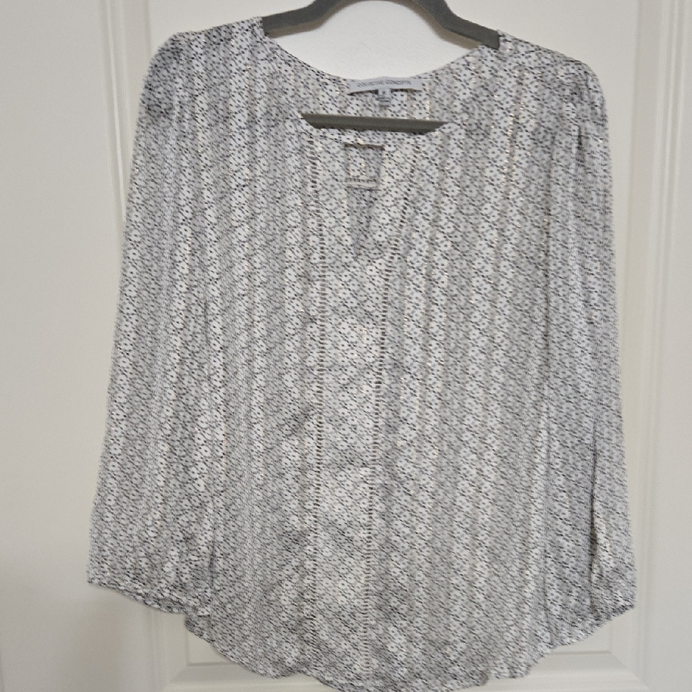 Collective Concepts Black and White Printed Button-Front Blouse